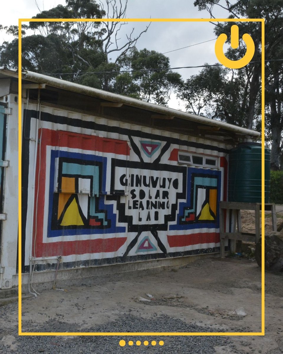 Computer_Aid's tweet image. 🤩 Our Solar Community Hubs bring tech access &amp;amp; teacher training to underserved communities. By empowering educators, we impact hundreds of students with tailored digital learning. 💛 Learn more: computeraid.org/solar-communit… 
 #ComputerAid #SolarHub #DigitalInclusion