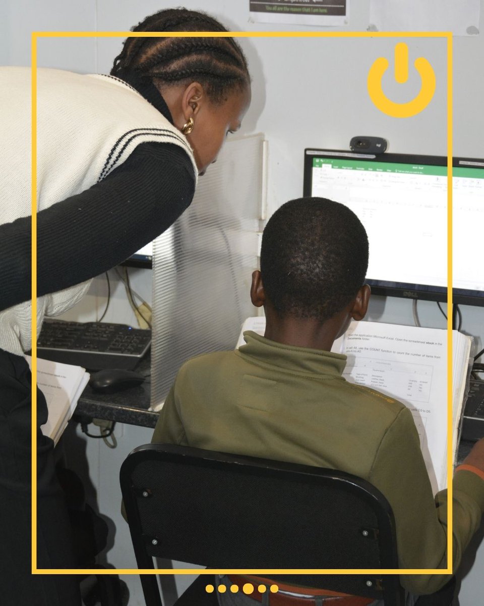 Computer_Aid's tweet image. 🤩 Our Solar Community Hubs bring tech access &amp;amp; teacher training to underserved communities. By empowering educators, we impact hundreds of students with tailored digital learning. 💛 Learn more: computeraid.org/solar-communit… 
 #ComputerAid #SolarHub #DigitalInclusion