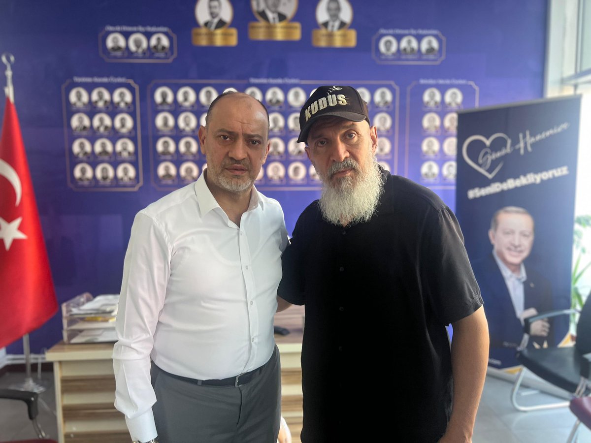 📍 AK Parti Yenimahalle İlçe Başkanlığı Kudüs Gönüllüsü İlçemiz Sakinlerinin Ziyareti,”Yüreğimin yarısı Mekke'dir, geri kalanı da Medine'dir. Üstünde bir tül gibi Kudüs vardır.''*