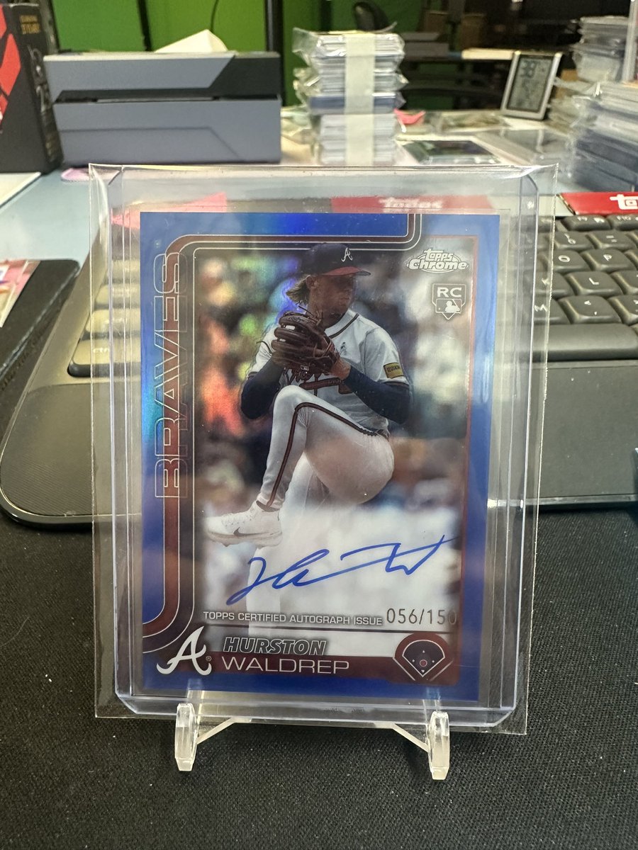 $100 shipped! 

Check last comp 👀👀