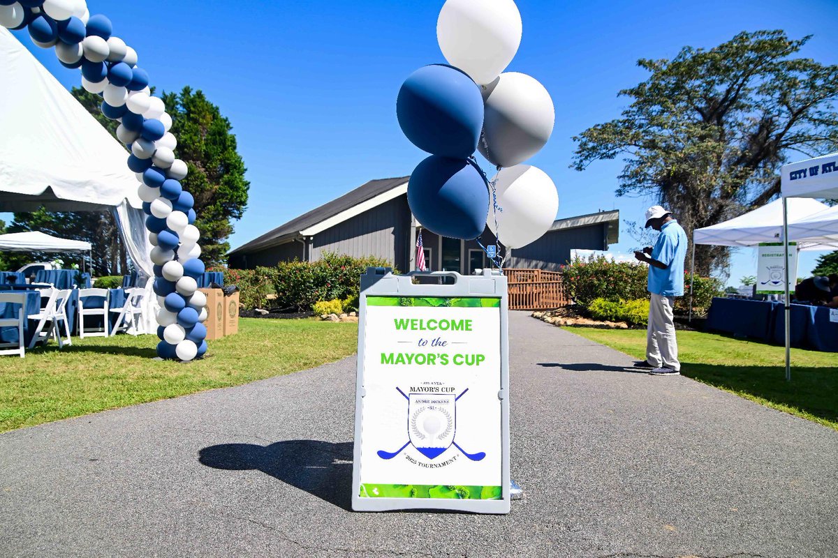 CityofAtlanta's tweet image. Atlanta, yesterday Mayor Andre Dickens hosted the 2025 Mayor’s Golf Cup ⛳️! Together, we raised over $175K for the Mayor’s Youth Scholarship Program—helping even more young Atlantans pursue higher education. Learn more at ATL.Direct. #TheMayorsGolfCup #MYSP