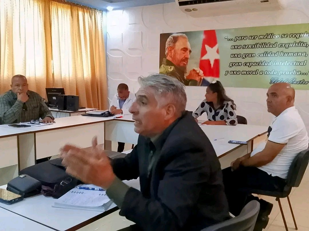 #Manzanillo🇨🇺Durante el recorrido para el aseguramiento del curso escolar 2025- 2026 llegamos a la #UCMG. En el intercambio con la #DPS y la UCMG conocimos de la estrategia para la atención a la #UJC y las organizaciones Estudiantiles y las proyecciones para la etapa lectiva.