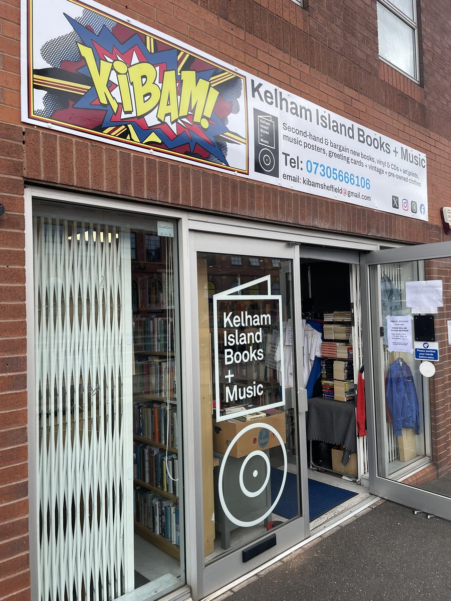 KIbooksandmusic's tweet photo. After nearly 7 years with a temporary banner we’ve finally upgraded to something a bit bigger and more robust - oh, and there a smaller version round the side of the building now too #booksbooksbooks #supportindependentbookshops #ilovemusic #ilovevinyl #ilovecds #booksandmusic https://t.co/EBDYeQa8k7