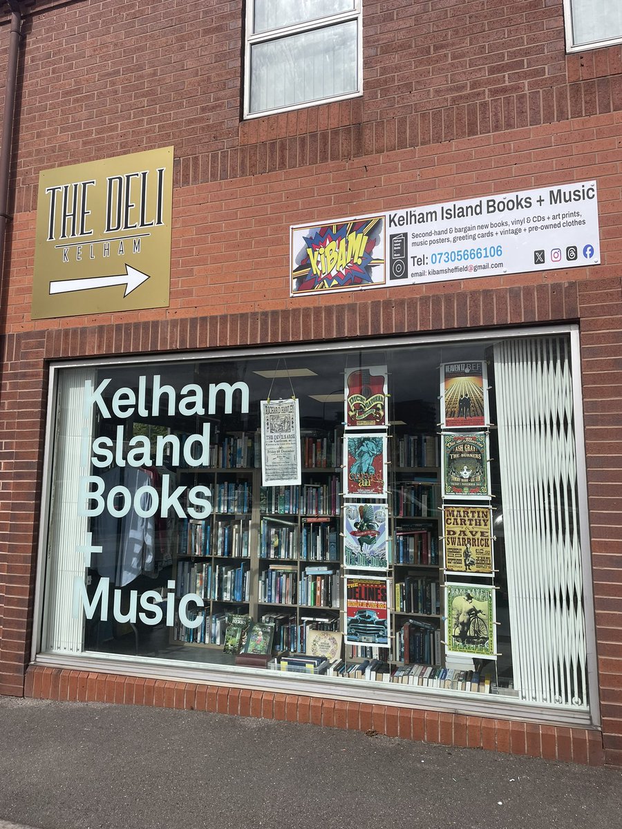 KIbooksandmusic's tweet photo. After nearly 7 years with a temporary banner we’ve finally upgraded to something a bit bigger and more robust - oh, and there a smaller version round the side of the building now too #booksbooksbooks #supportindependentbookshops #ilovemusic #ilovevinyl #ilovecds #booksandmusic https://t.co/EBDYeQa8k7
