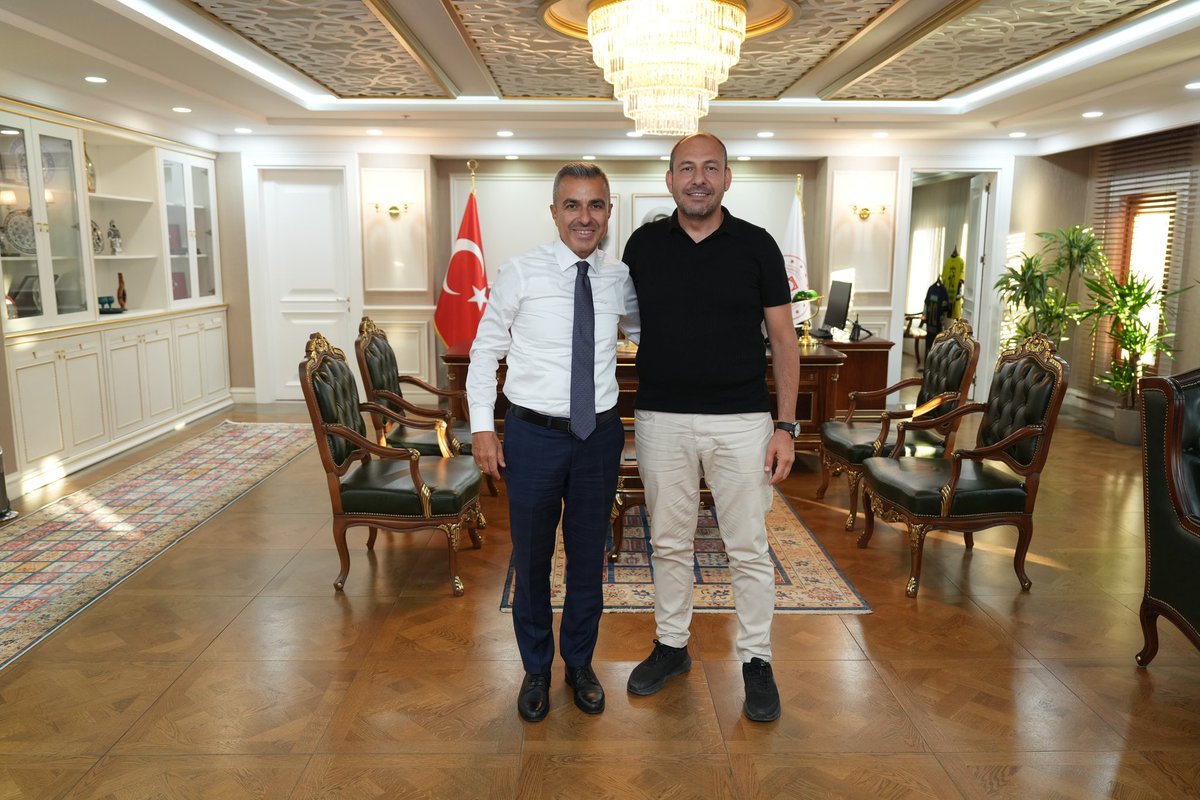 Aksaray Adli Yargı Adalet Komisyonu Başkanımız,değerli dostum Sayın Gökhan Oflaz’ın ziyaretinden dolayı büyük memnuniyet duydum.Ayağına Sağlık.