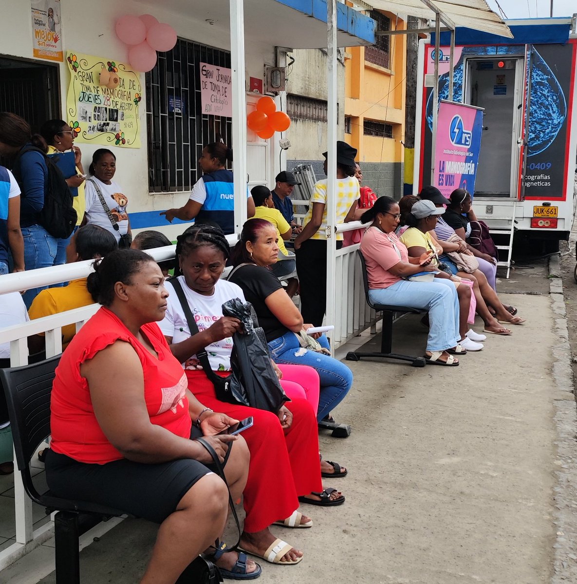 CHDN1's tweet image. #HOY ✅ Último día de jornada de mamografías en el Puesto de Salud de Viento Libre.
Si tienes entre 50 y 69 años y estás afiliada a NUEVA EPS, EMSSANAR, MALLAMAS, ASMET SALUD o SANITAS, ¡aún puedes hacerte tu mamografía!
🕓 Hasta las 4:00 p.m.
💗 La prevención salva vidas.