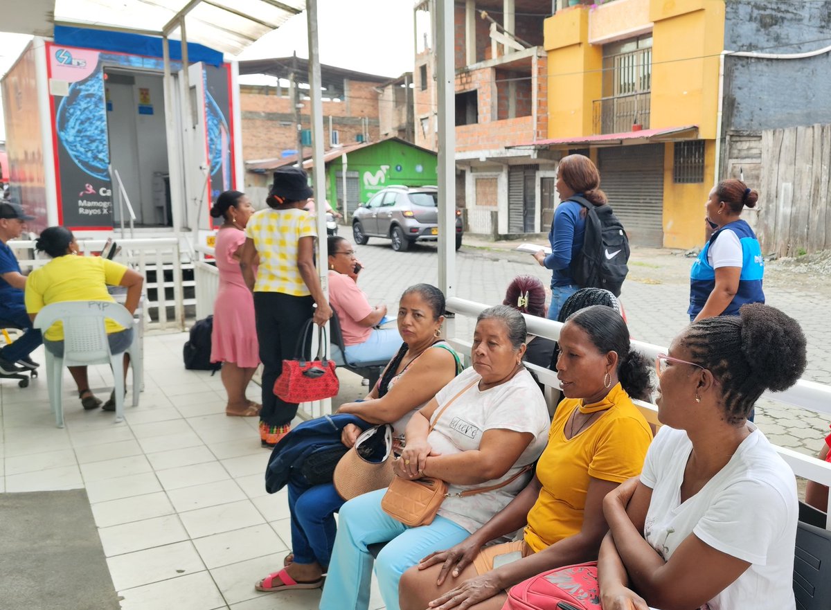 CHDN1's tweet image. #HOY ✅ Último día de jornada de mamografías en el Puesto de Salud de Viento Libre.
Si tienes entre 50 y 69 años y estás afiliada a NUEVA EPS, EMSSANAR, MALLAMAS, ASMET SALUD o SANITAS, ¡aún puedes hacerte tu mamografía!
🕓 Hasta las 4:00 p.m.
💗 La prevención salva vidas.