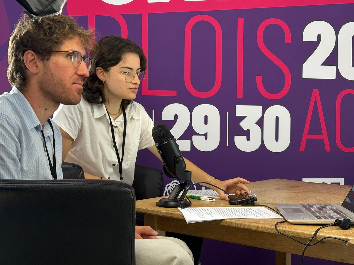 C’est parti pour le live <a href="/A_ecosocialiste/">Avenir Ecosocialiste</a> ! 

Pour suivre ça ➡️ m.twitch.tv/avenirecosocia…