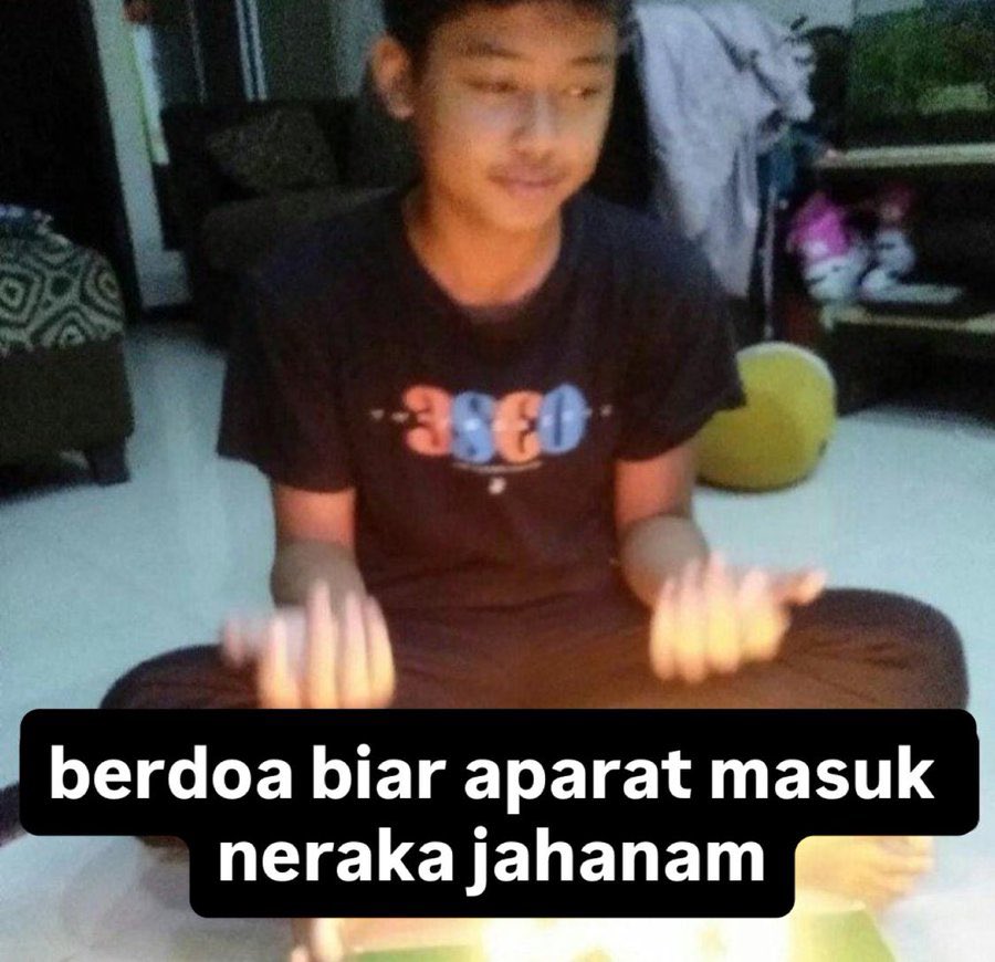 𝒜denur tweet media