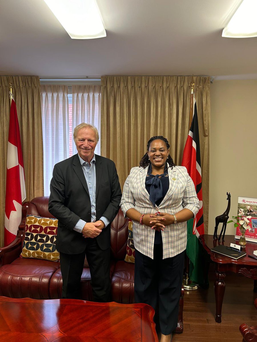 Yesterday, Amb. Carolyne Kamende Daudi hosted Mr. Stephen Bird, Partner at Bird Richard, a leading law firm specializing in employment law. The meeting provided an opportunity to exchange views on strengthening collaboration and exploring areas of common interest.