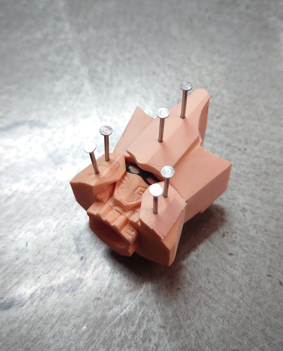 ShanTai17179's tweet image. #DX玩具カスタム(進捗)

ゴールが近い😆✨✨

#ガオゴッド
#DXROBOUNIVERSE