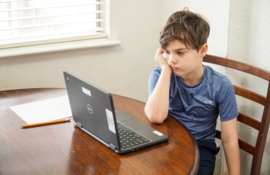 deepti48's tweet image. Boredom isn’t the enemy

It’s the doorway to creativity! Let your kids feel a little bored

It sparks imagination, storytelling, and play beyond screens...

Read 👇
perspectiveofdeepti.blogspot.com/2024/04/embrac…

Follow Delightful Parenting for more

#ParentingTips #ScreenFreeKids
 
@LifestyleBlogs_