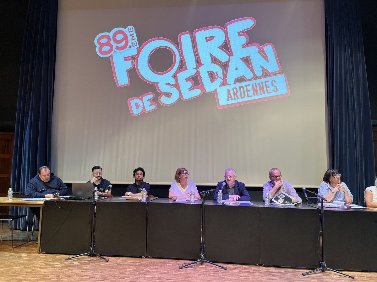 Ait Braham (@aitrene1) on Twitter photo Présentation de la 89e Foire de Sedan qui aura lieu du 12 au 17 septembre <a href="/RADIO8ARDENNES/">RADIO8</a> <a href="/candideblomme/">Candide Blomme</a> <a href="/colloc08/">Nelly GAROT 💉💉💉</a> <a href="/A_ClaudeReitz/">Alexis Claude-Reitz 🎙</a> <a href="/alibenbournane/">Ali Benbournane</a> @JimmyPellerin <a href="/patrick_fostier/">Patrick Fostier</a> Présentation de la 89e Foire de Sedan qui aura lieu du 12 au 17 septembre <a href="/RADIO8ARDENNES/">RADIO8</a> <a href="/candideblomme/">Candide Blomme</a> <a href="/colloc08/">Nelly GAROT 💉💉💉</a> <a href="/A_ClaudeReitz/">Alexis Claude-Reitz 🎙</a> <a href="/alibenbournane/">Ali Benbournane</a> @JimmyPellerin <a href="/patrick_fostier/">Patrick Fostier</a>