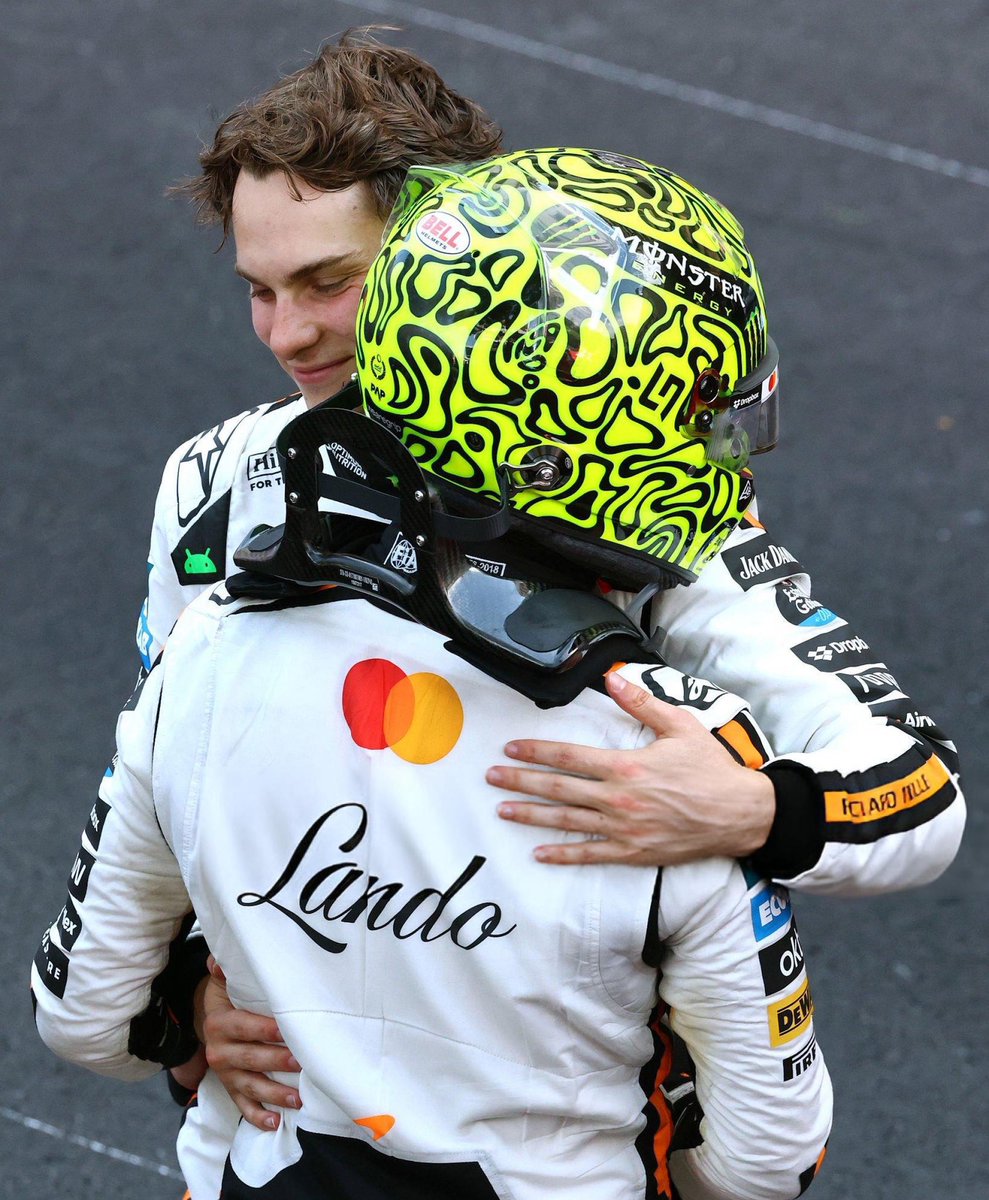 landowhiskers's tweet photo. i think about monaco landoscar at least once per day https://t.co/7Lwa0yDB47