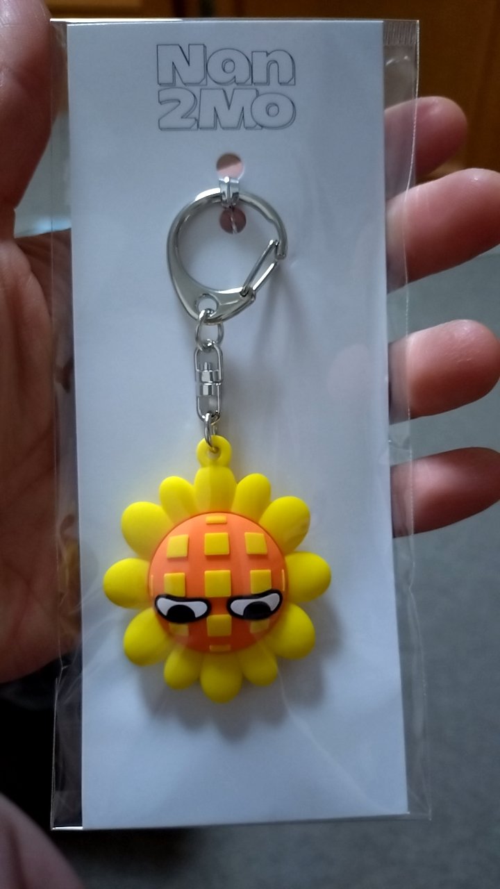 なつめさんち Nan2Mo 缶バッジ 商品 – Nan2Mo