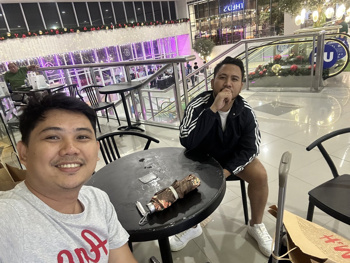 tomaytomay1's tweet photo. Welcome to Iloilo @Juanchong19 https://t.co/QXbzD9qwho