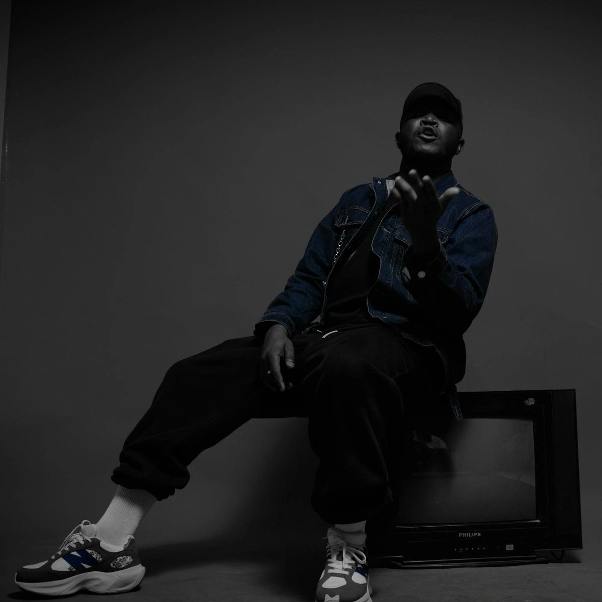 Kungfu Wes! 
youtu.be/yO085gYxWtM?si…