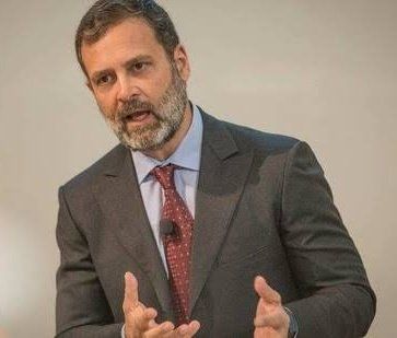 राहुल गांधी को भाषा पर ज्ञान देने वालों की पूरी लिस्ट देखनी है तो नीचे का थ्रेड देखिए