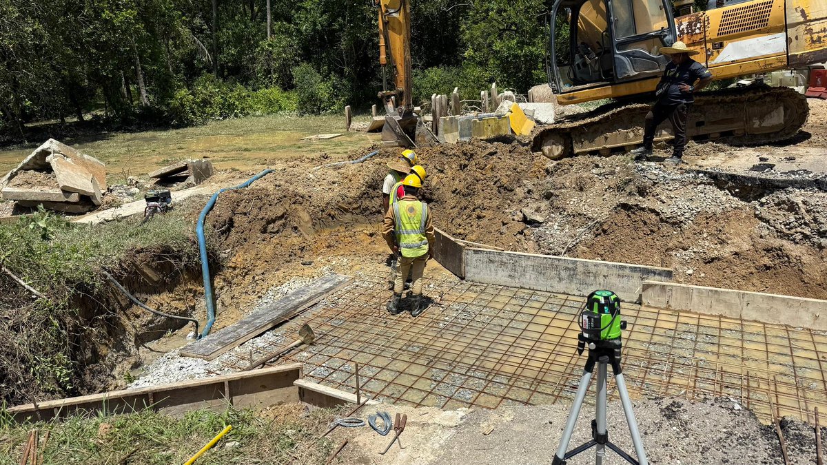 05-08-2025 | Lawatan Tapak bagi Kerja-Kerja Menaik Aras Jalan Akibat Banjir dan Lain-Lain Kerja Berkaitan di Seksyen 1/50 Jalan Padang Lengkuas/Bukit Jerok, Besut, Terengganu. #iamjkr