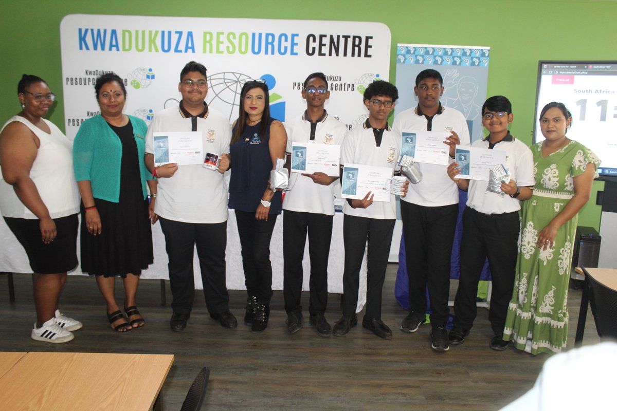 LuthuliMuseum's tweet image. 🚨 Big News from iLembe District! 🚨 Four amazing schools are repping us at the #Coding4Mandela National Coding Tournament! 💻🎉 With 120 teams across South Africa, learners will battle for top spots in three categories. Good luck to all! 🙌💡 #Coding4Mandela