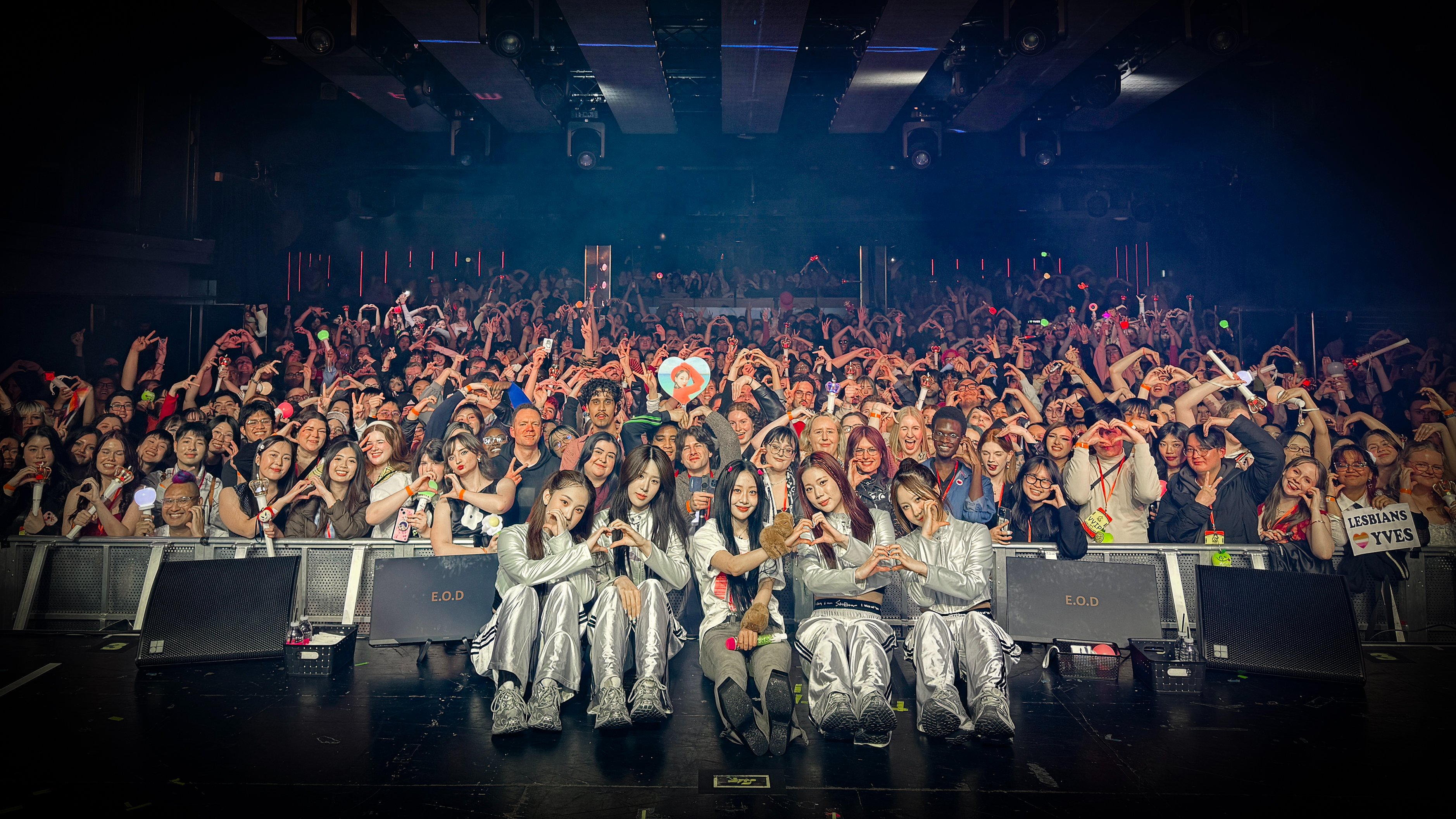 GzcFX7ebMAE51Qc?format=jpg&name=4096x4096