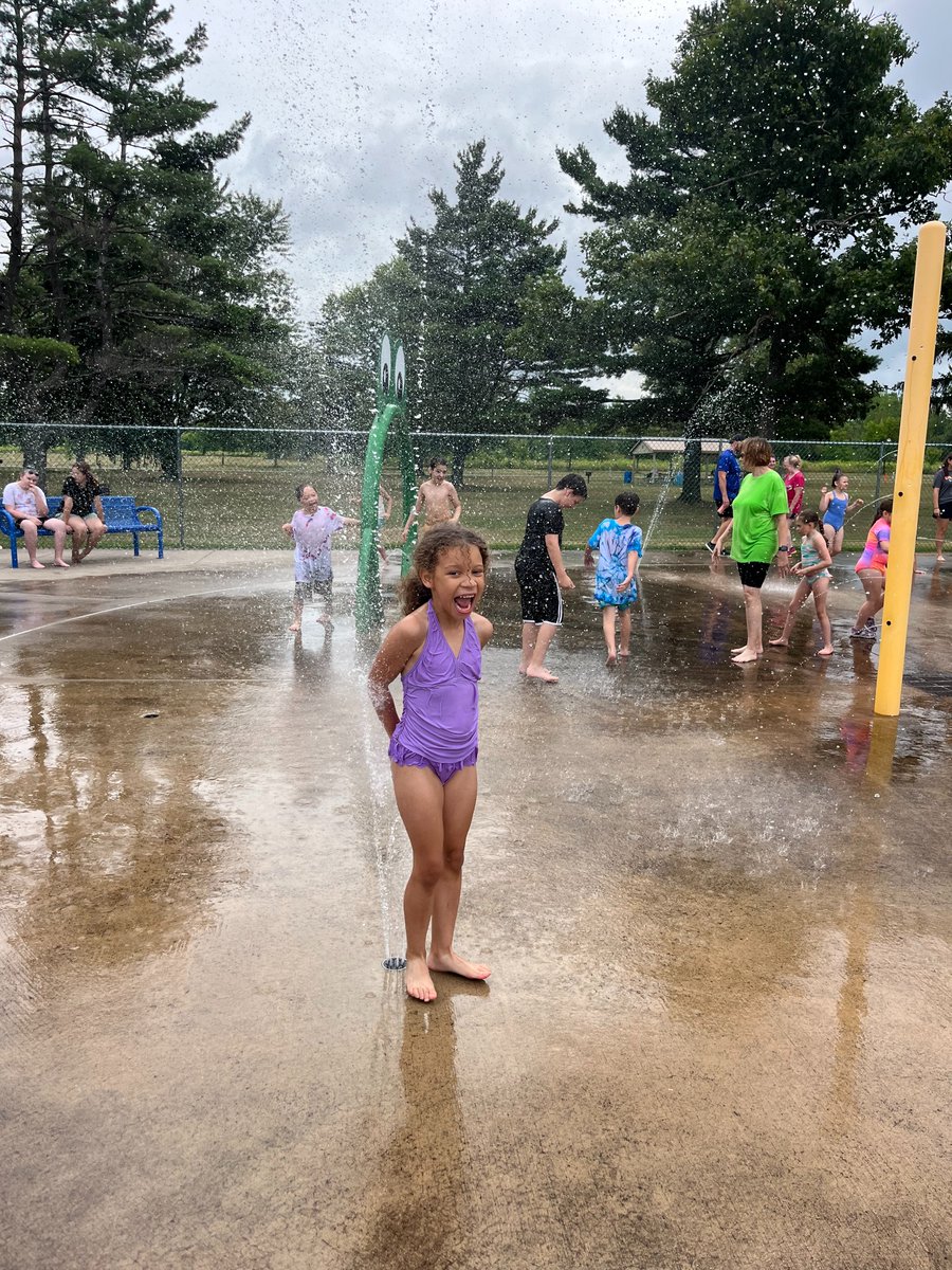Students at the Roy-Hart Learning Center had an ESY program filled with exciting activities.  Students attended field trips to the Krull Park splashpad and Grand Island Lions Club Kids Picnic where a cookout was enjoyed, and students and staff participated in a boat ride.