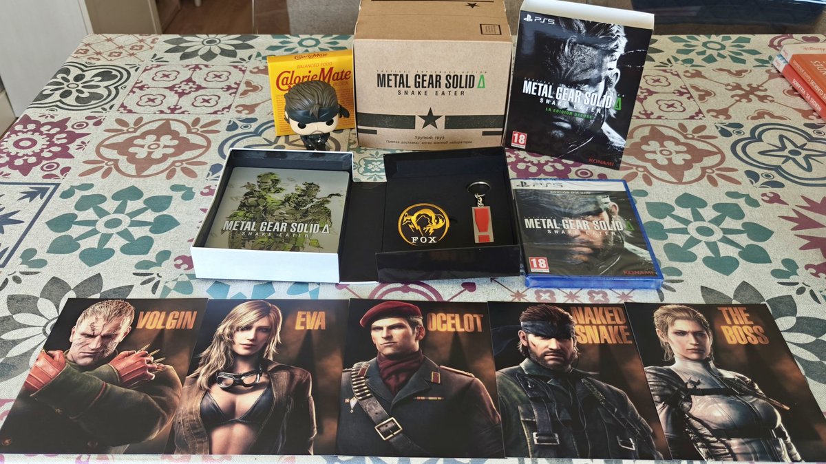 Rocii679's tweet photo. Hoy es un día MUY especial, es el día en el que toca revivir el videojuego que me marcó para siempre, esto es una fantasía, no me despierten ❤️
Pd: Casi lloro cuando ha llegado el repartidor a casa 🥹 https://t.co/1Q3CaxI8YL