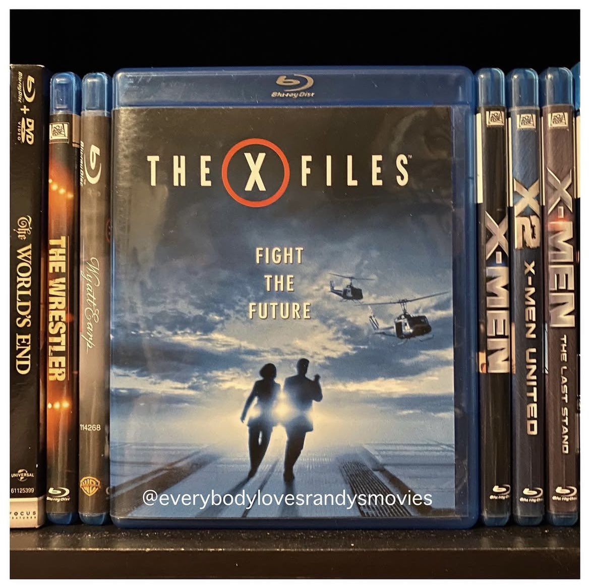 RandysMovies's tweet photo. Movie: #TheXFiles (1998)
Starring: #DavidDuchovny #GillianAnderson #MartinLandau #BlytheDanner #ArminMuellerStahl #MitchPileggi #DeanHaglund #BruceHarwood #JeffreyDeMunn #JasonBeghe #TerryOQuinn #LucasBlack
Directed By: #RobBowman
#BluRay
#MovieNerd
#MovieCollector
#BluRayCollection
#MovieCollection
#MovieBuff
#PhysicalMedia
#FilmTwitter 👽