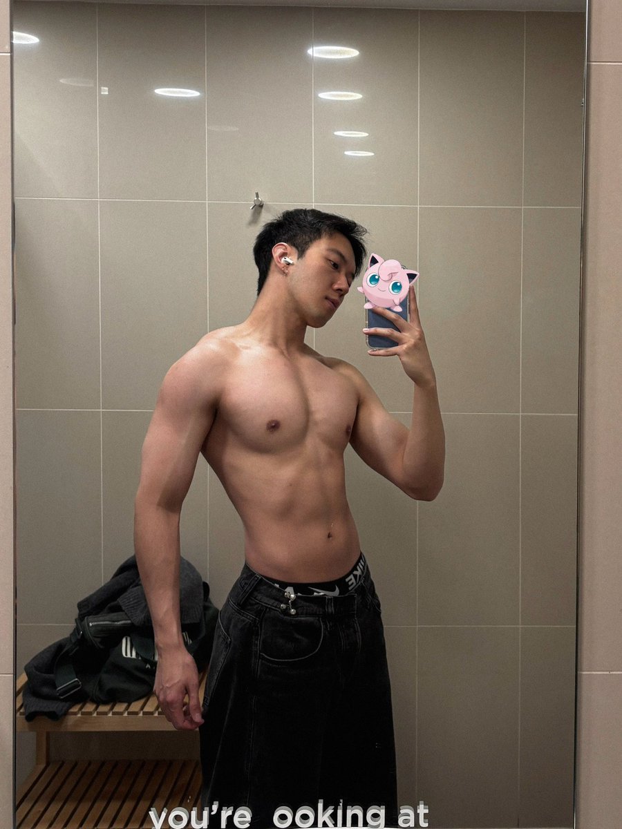 dikit lagi obesitas 😀