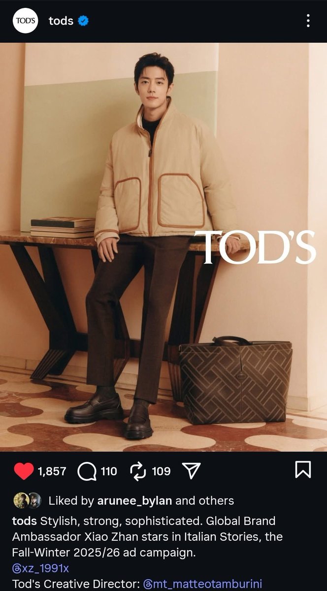 TODS โพสต์​ IG โปรโมต​แคมเปญ​ Italian Stories​ ประจำ​ Fall-Winter​ 2025/26 ที่นำแสดงโดย​ Global​ Brand​ Ambassador​ เซียวจ้าน
#XiaoZhanxTODS #TODSFW25 #TODS

📎 instagram.com/p/DN5JOXkADer/…

#XiaoZhan #肖战 #เซียวจ้าน​
#XiaoZhanFCThailand