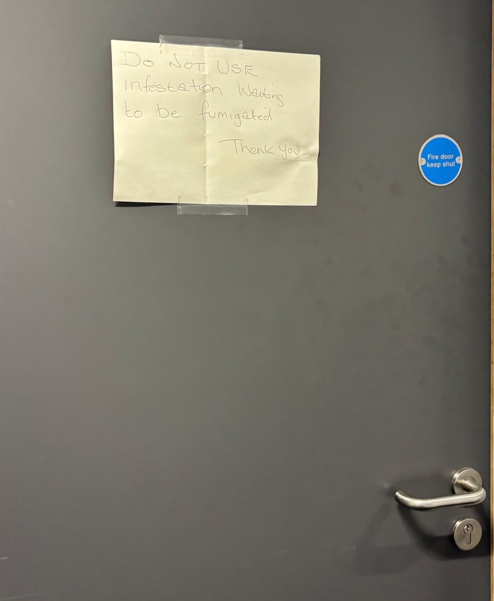 Spotted on our on-call room today 😍😍😍 another day in the NHS 🤣