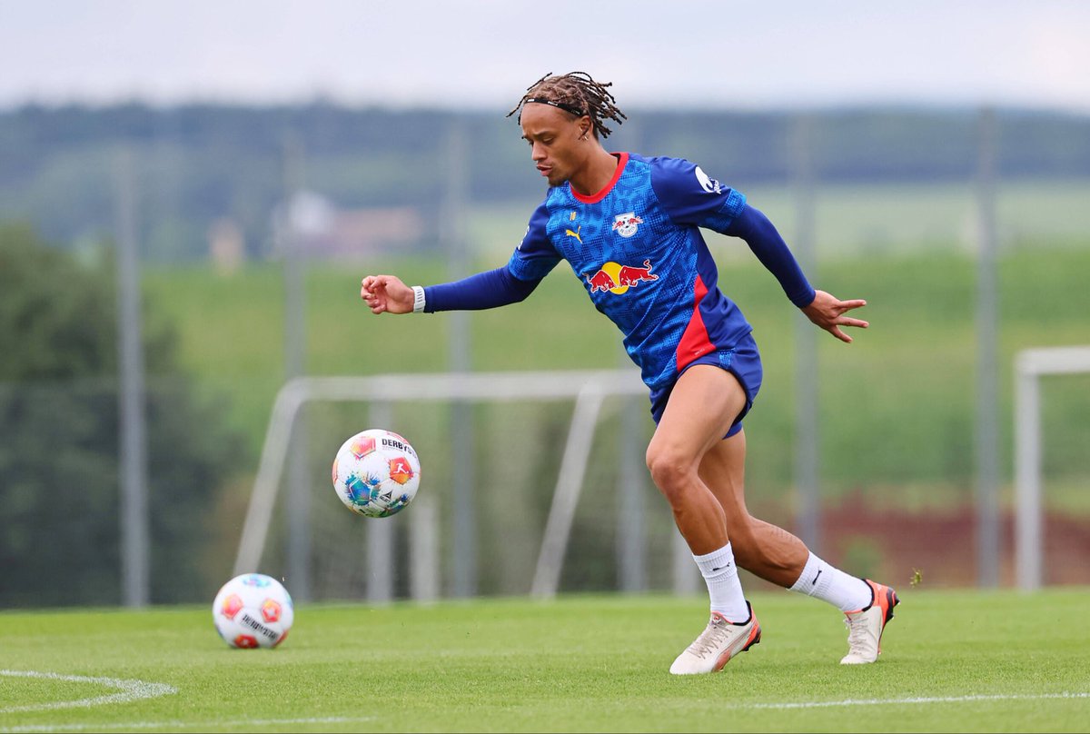 The Spurs Express tweet media