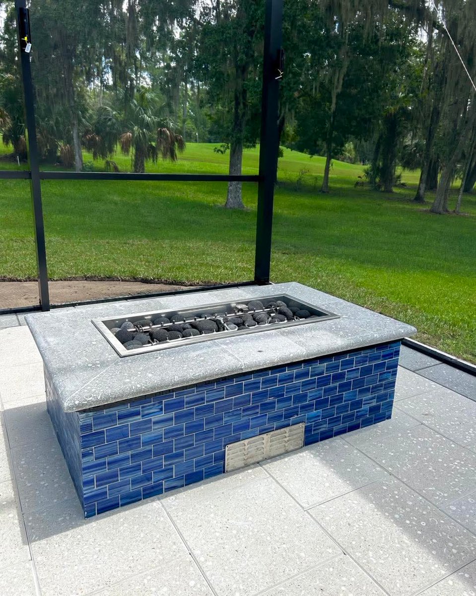 hive_outdoor's tweet image. Your vision, our expertise- unforgettable outdoor living! 🌅✨ 

#HiveOutdoor #custombackyard #dreambackyard #outdoorfirepit #Tampapools