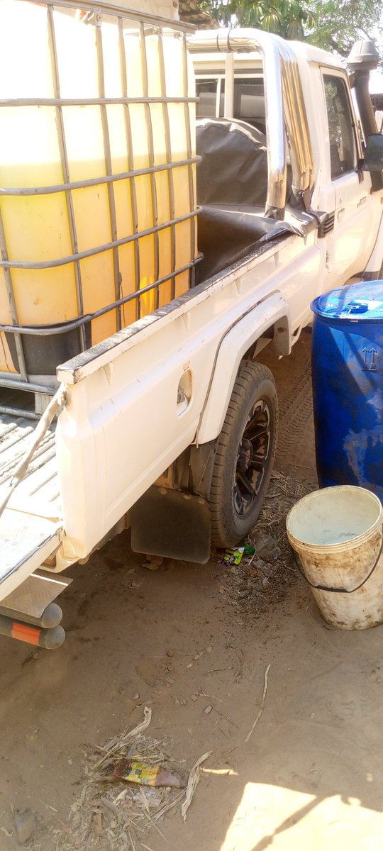 _maxwellmwamba's tweet image. Been looking for diesel 😂😂 just like you&apos;ve been checking your salaries the only difference is I have found the diesel and you&apos;re still checking 😂😂now I can rest 👨🏽‍💻