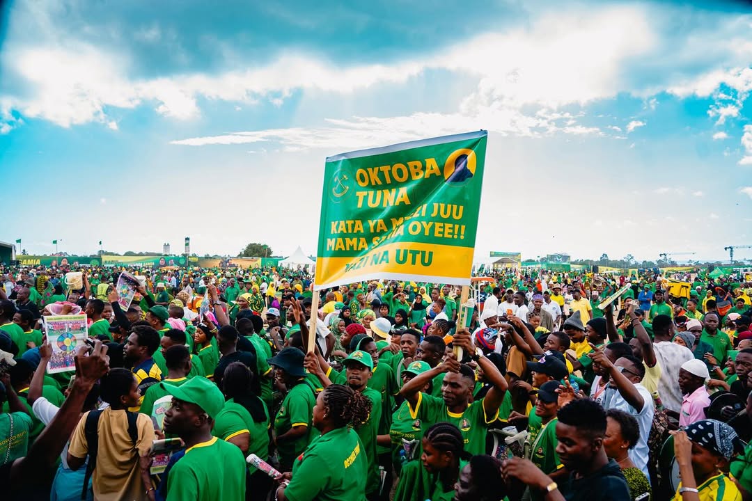 SebastianKombo's tweet photo. Matukio ya picha katika Viwanja vya Tanganyika Packers, Dar es Salaam ambapo uzinduzi wa kampeni za Chama Cha Mapinduzi (CCM) unafanyika leo. https://t.co/wOPQHsxEnk