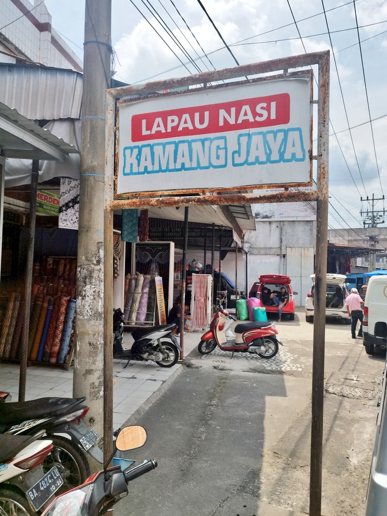 Less than 40 hours in Ranah Minang, my nasbung/ramas entry:

> Nasi dendeng lado mudo+baluik masiak Ampera Incek Dadak Canduang
> Nasi gulai kambiang Uni Pini Sg Tarab
> Nasbung Randang RM Simpang Raya Aua Kuning BKT
> Nasi Kapau Uni Efi BKT
> Nasbung tunjang LN Kamang Jaya BKT