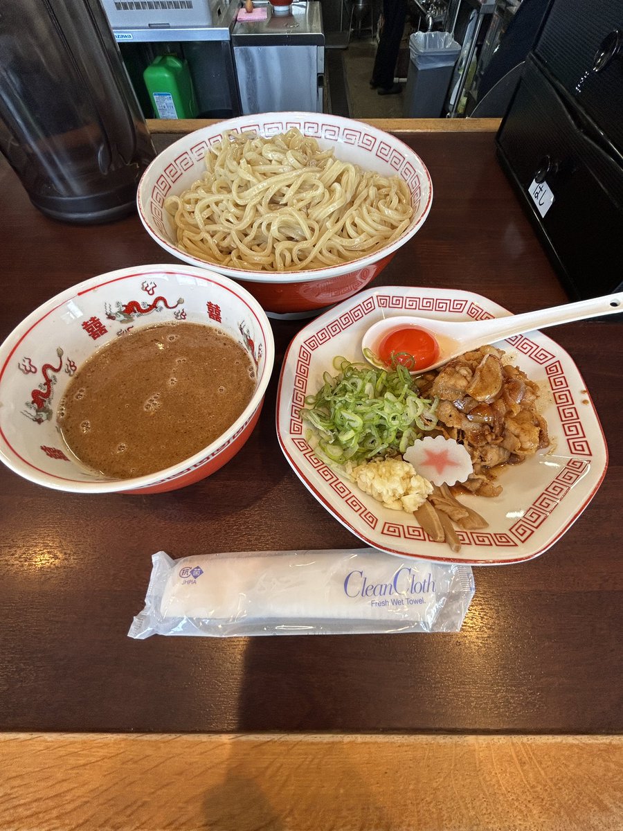ge8rs1007's tweet photo. 暑いのでつけ麺を食べたよ🍜 https://t.co/vHiUH1KeSB