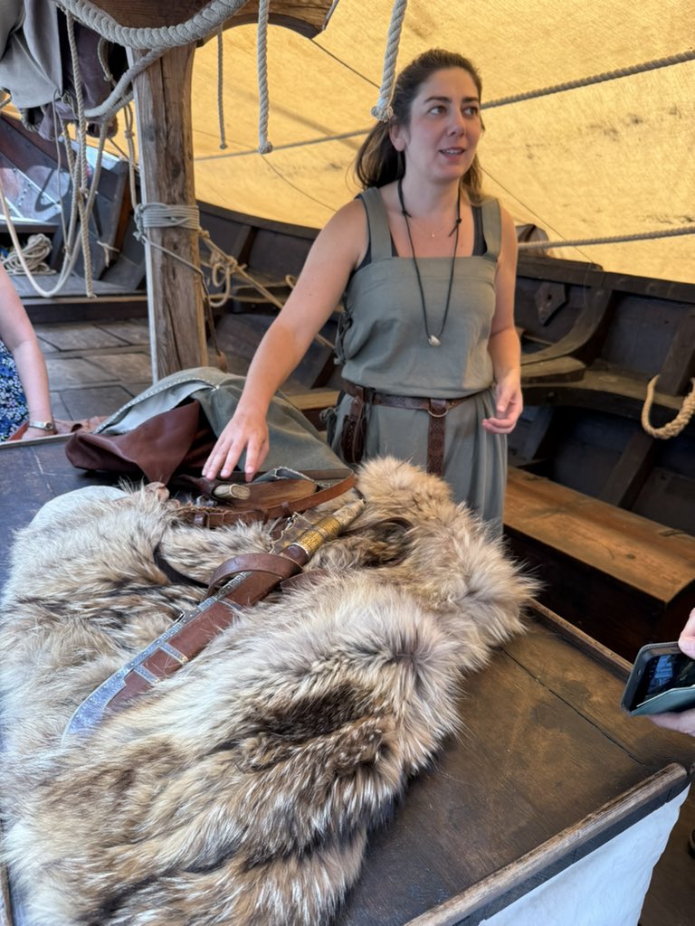 When a Viking longship docks in London, what history teacher wouldn’t want to climb aboard??? Thanks to the crew of Saga Farmann for being so hospitable and answering all my questions!