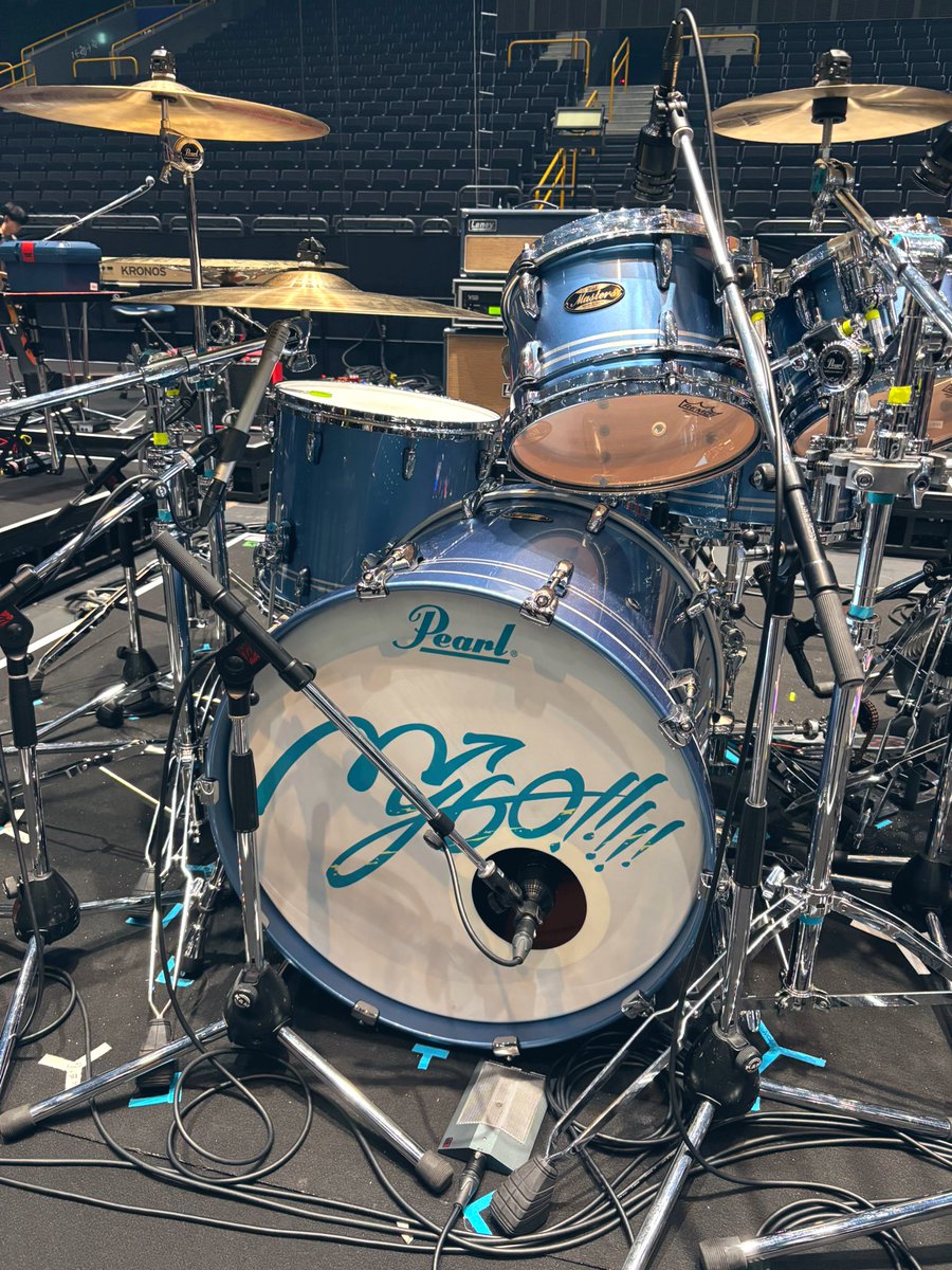 いよいよ明日は
✨Animelo Summer Live 2025 “ThanXX!”Day1✨

会場RHを終えまして、今年も出演者様、スタッフ陣から並々ならぬ気合いを感じます。
その熱を繋いで、MyGO!!!!!も精一杯頑張ります🎸

明日からの3日間、楽しんで参りましょう❤️‍🔥
#アニサマ #バンドリ #MyGO