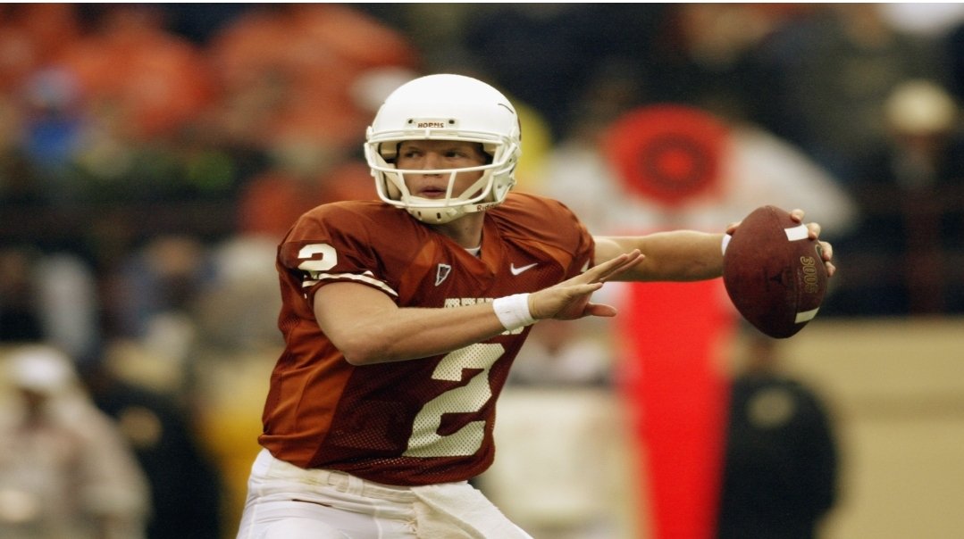 Hey <a href="/rodbabers/">Rod Babers</a> <a href="/BoScaife80/">Bo Scaife</a> it's <a href="/trellflowers/">Montrell Flowers</a> &amp; <a href="/CSimmsQB/">Chris Simms</a> days until <a href="/TexasFootball/">Texas Football</a> #2 Days 🤘🏻  #TheWood