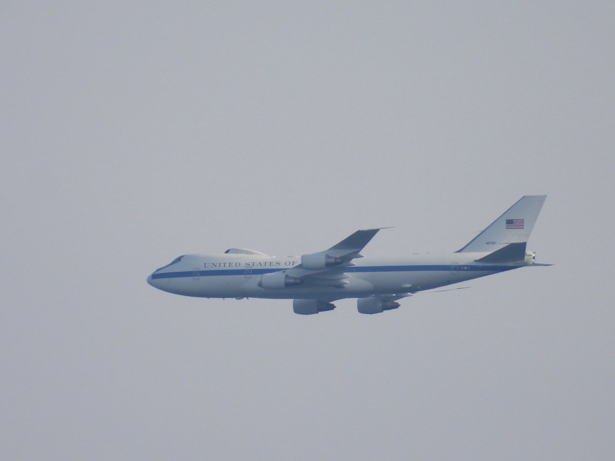 mattlooksup's tweet image. STL’s airspace was busy yesterday. #planespotting  #kstl #doomsdayplane