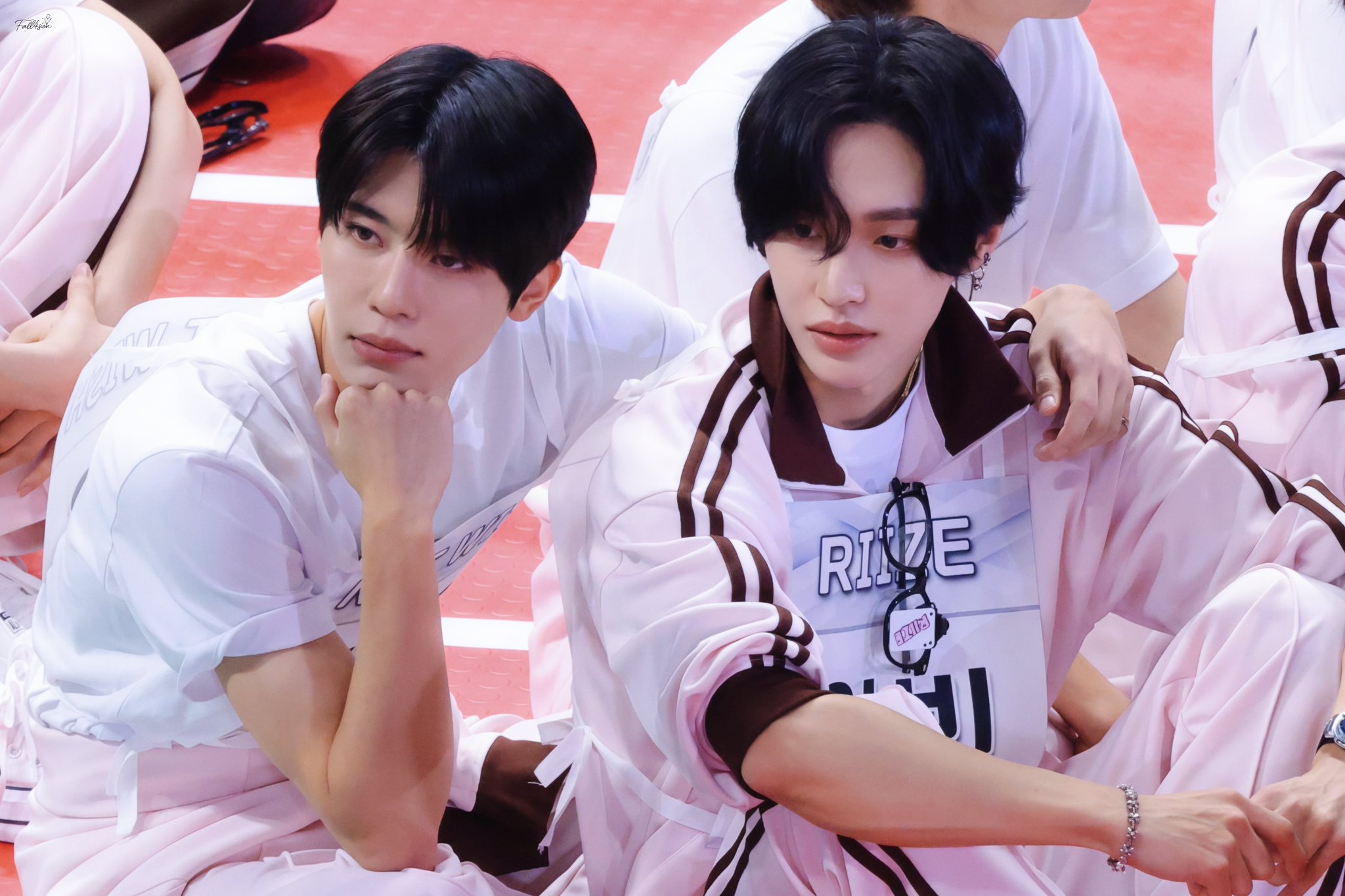 NCTNew team シオン NCT NEW TEAM on Instagram: 