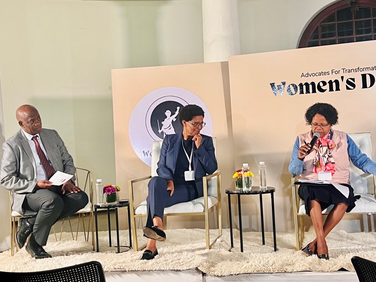 As the centenary celebrations continue, we honour women’s resilience, leadership, and progress while recommitting to the ongoing fight for equality and transformation in our profession. ⚖️🌺
#100More #WomensMonth #WomenInLaw #CountMeIn #AdvocatesForTransformation #WomensDesk