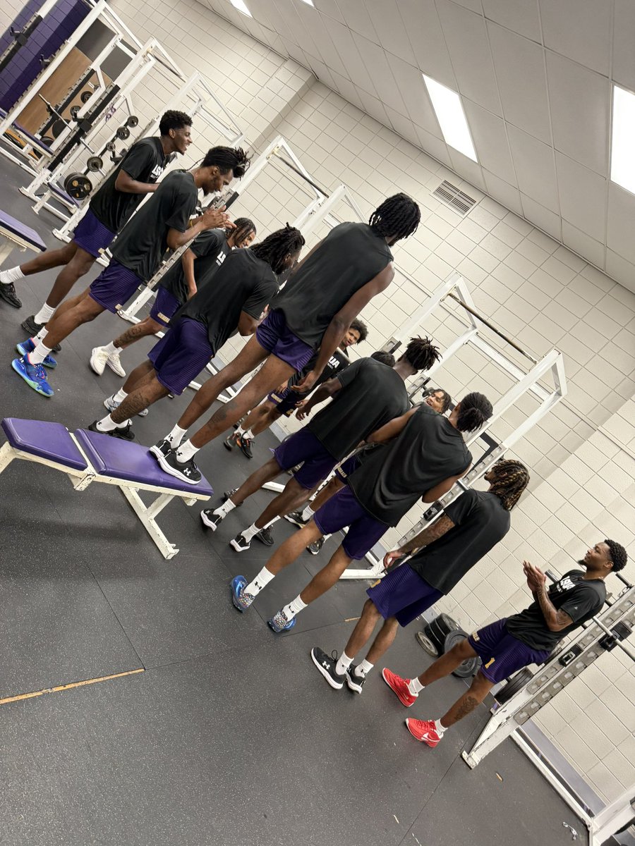 coachdmojack's tweet image. Creating Discipline Habits while building toughness! #createCHAOS