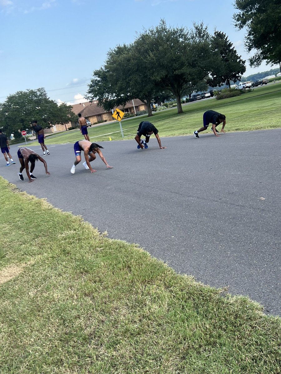 coachdmojack's tweet image. Creating Discipline Habits while building toughness! #createCHAOS