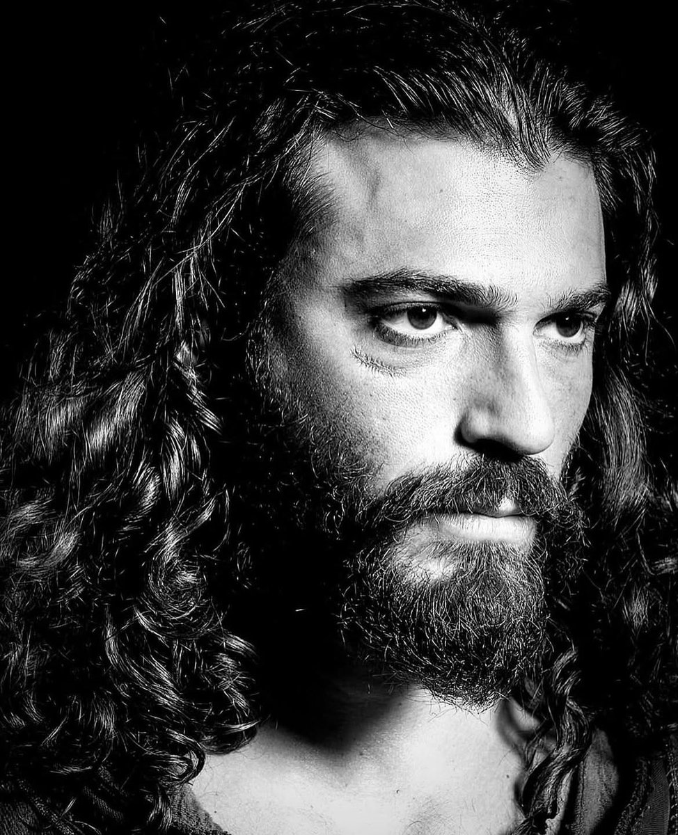 ♦️Filming Italy Venice Award 2025 - International Award goes to #CanYaman.

Information is circulating that #CanYaman's award ceremony will take place on 4th September during party organised by Ciak Magazine in collaboration with Campari (official sponsor of Venice Film Festival)