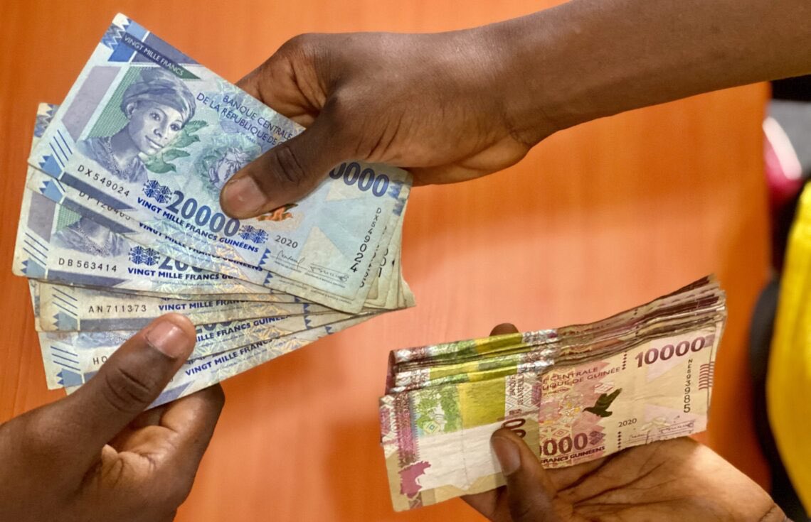 ecofinancegn's tweet image. 👉 Fin de la crise ? La Guinée s’apprête à injecter plus de 1400 milliards GNF

ecofinanceguinee.com/fin-de-la-cris…

Afrique Guinée Conakry 
#Findecrise #Guinée #Injecter
