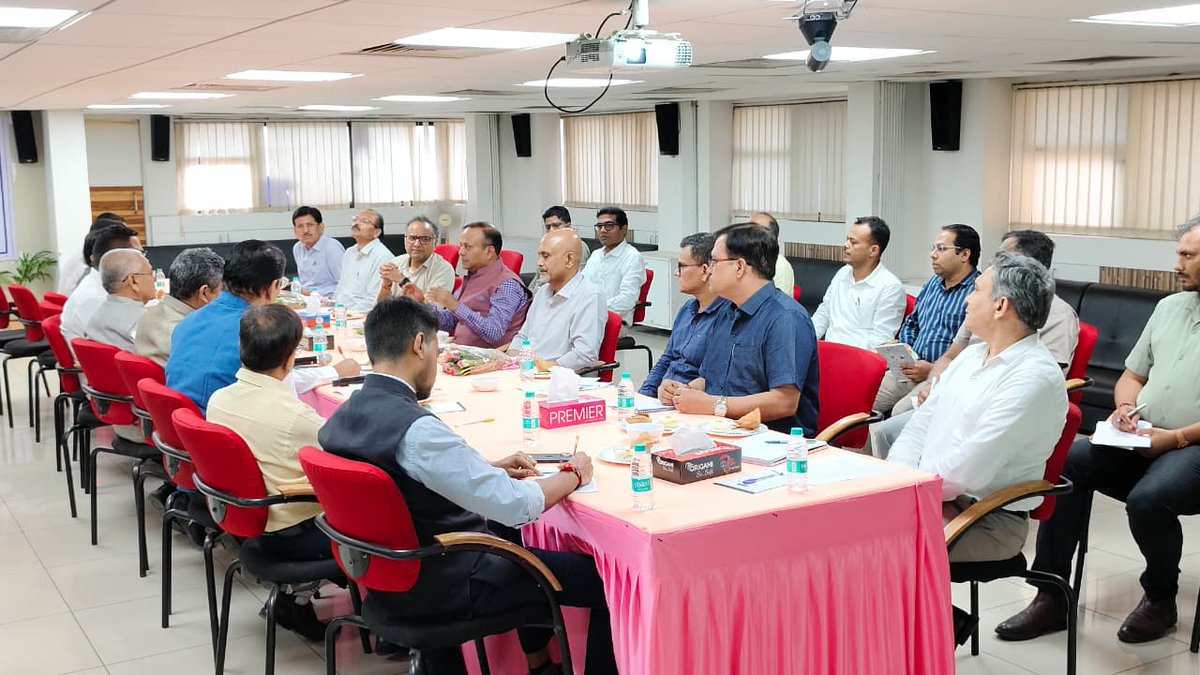 🎉 Ahmedabad audit Commissionerate conducted an  interactive and fruitful Outreach Program for GST CA's &amp; Gujarat S.T. Bar Assn. on 28-08-2025, valuable suggestions and ideas were exchanged during the program.
📚 Empowering stakeholders @CGSTAhmedabad <a href="/FinMinIndia/">Ministry of Finance</a> <a href="/cbic_india/">CBIC</a>