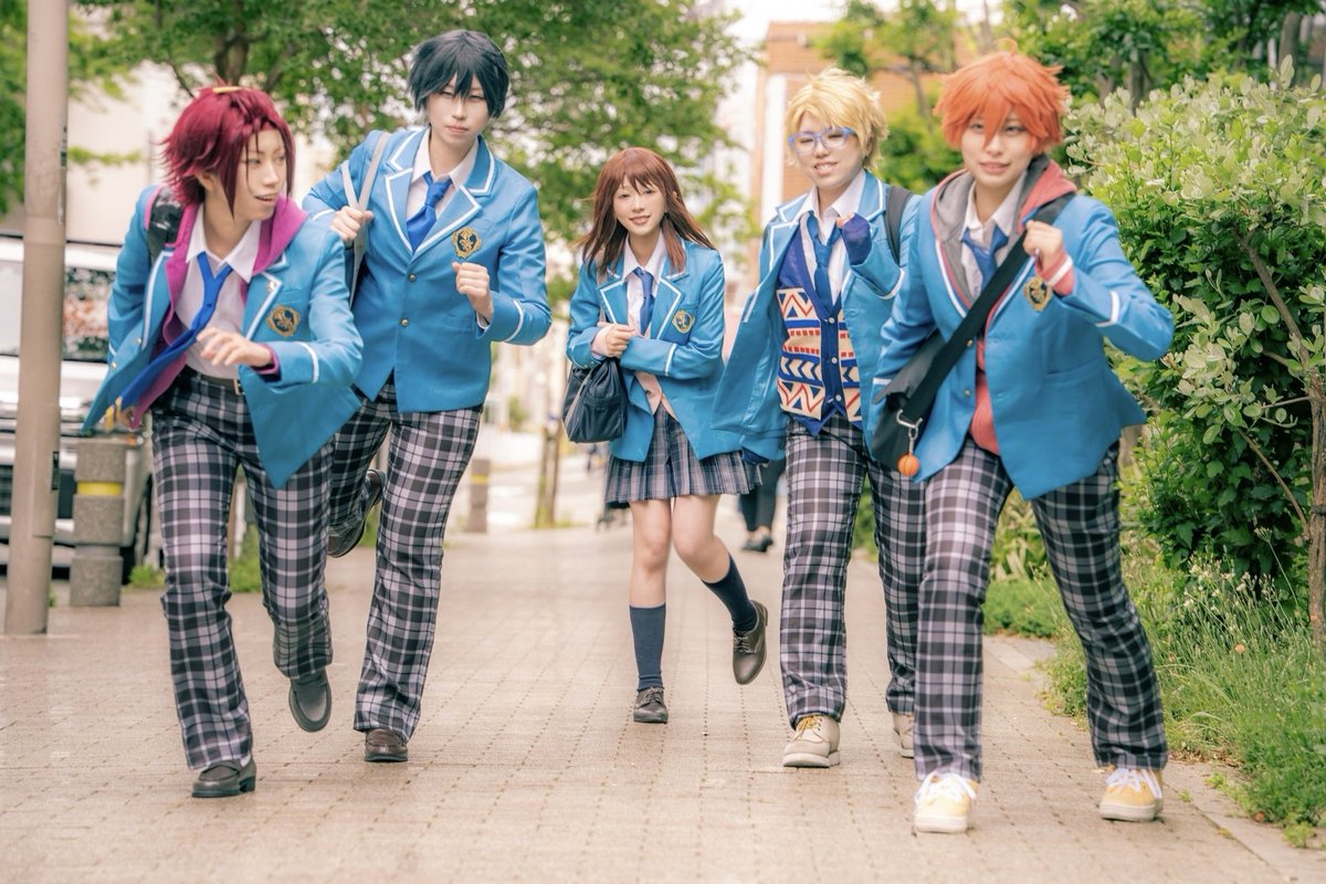 cos enst!!
───────────────

　　キミたちのキラキラの奇跡

───────────────

 #0525キラメキのスクールライフ
photo by 吉沢ぬぴさん