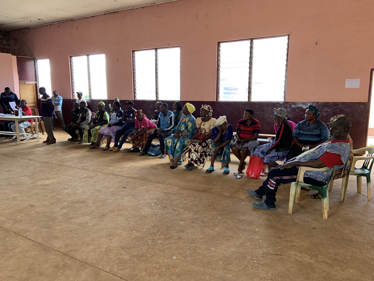 CornHouse2025's tweet photo. Engaging farmer cooperatives makes mobilization easier. Farmers understand and adopt quickly. With harvest ending, CornHouse is ready: safe storage, loans, better sales, higher incomes. 🌽📈 https://t.co/EtYjWHxz2Y
